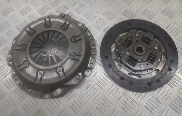 Nissan Primera Clutch pressure plate 