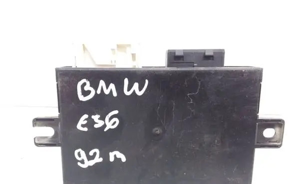 BMW 3 E36 Door central lock control unit/module 8353569 61358353569