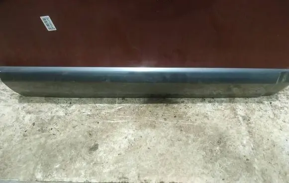 Hyundai Santa Fe Front door trim (molding) 