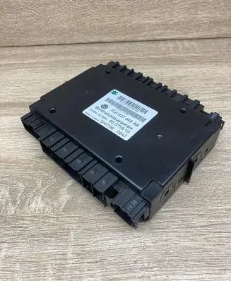 Volkswagen Touareg I Comfort/convenience module 7L6937049AA 05075610