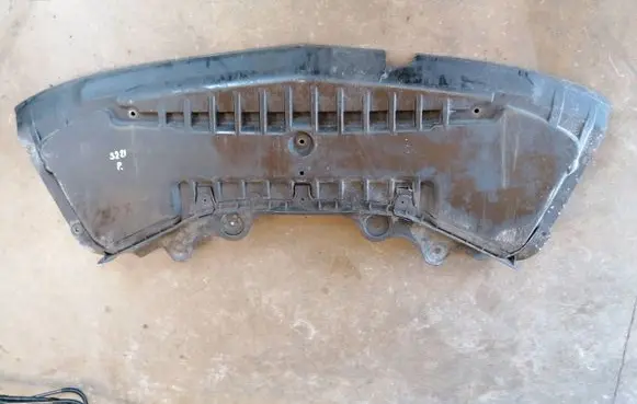 Mercedes-Benz S W221 Front bumper skid plate/under tray A2215202623