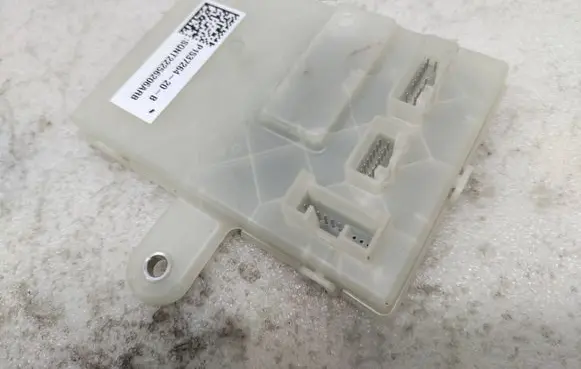 Tesla Model 3 Other control units/modules 153726420b