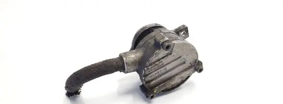 Peugeot 106 Vacuum pump