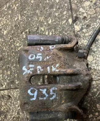 Renault Scenic II - Grand scenic II Front brake caliper