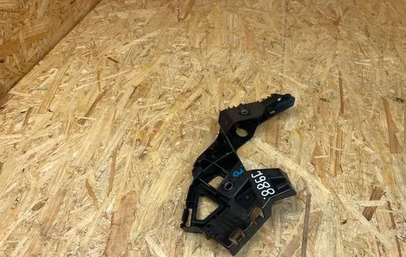 Volkswagen Golf VIII Front bumper mounting bracket 5H0807050D