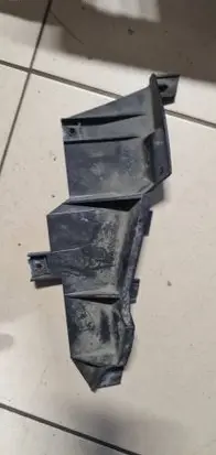 Headlight/headlamp mounting bracket