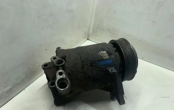 Nissan Murano Z50 Air conditioning (A/C) compressor (pump) 92600CA01A
