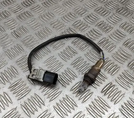 Mercedes-Benz C W205 Lambda probe sensor A0005424300