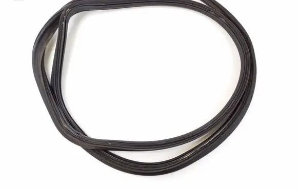 Mercedes-Benz E C207 W207 Trunk rubber seal (body) A2077500498