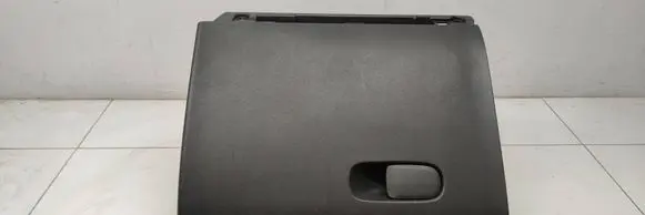 Citroen C3 Glove box 9812490277