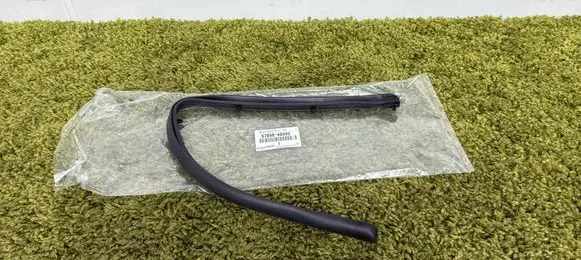 Lexus RX 450H Rubber seal rear door 67896-48040