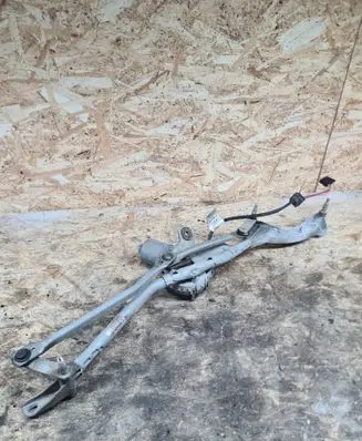 Mercedes-Benz E W211 Front wiper linkage and motor A2118200442 0390241801 0309183