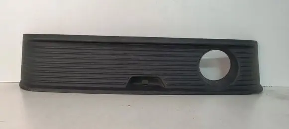 Porsche Taycan 9J1 Front bumper lower grill 9J1807823
