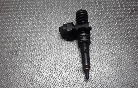 Ford Galaxy Fuel injector 038130073AC