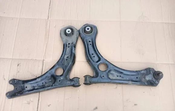 Seat Ibiza V (KJ) Front control arm 2Q0407152C
