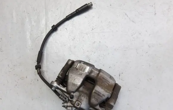 Opel Mokka B Front brake caliper 