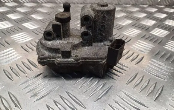Audi A6 S6 C6 4F Intake manifold valve actuator/motor 059129086D A2C53106043