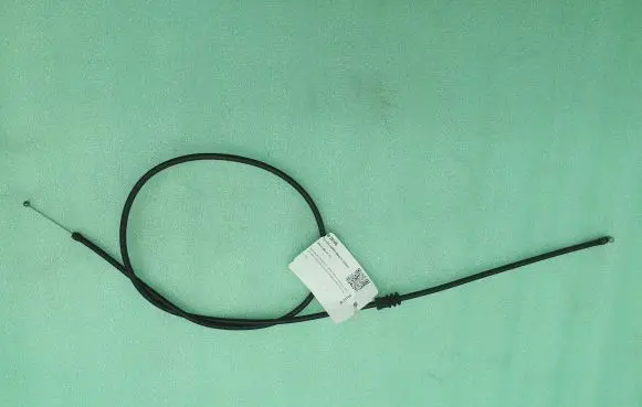 Engine bonnet/hood lock release cable