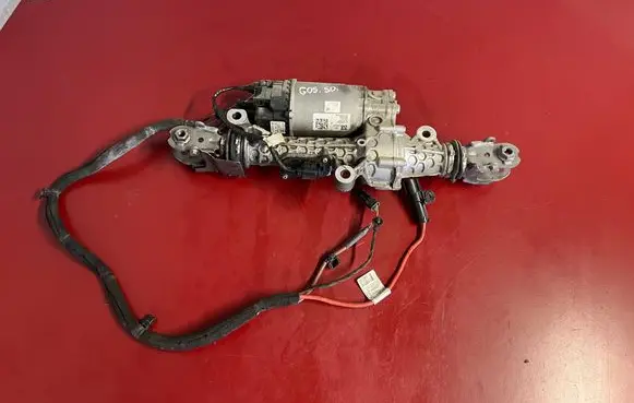 BMW X5 G05 Rear steering column 6895076