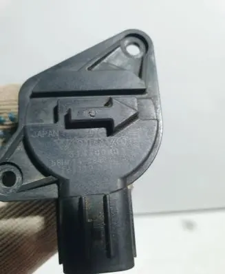Volvo S90, V90 Mass air flow meter 31430000