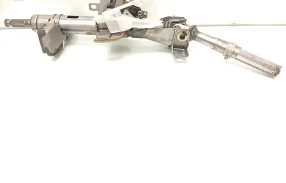 Mitsubishi Pajero Steering wheel axle