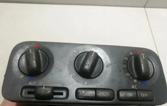 Volvo S70 V70 V70 XC Climate control unit