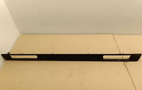 BMW 3 E90 E91 Dashboard glove box trim 7130743 2167210