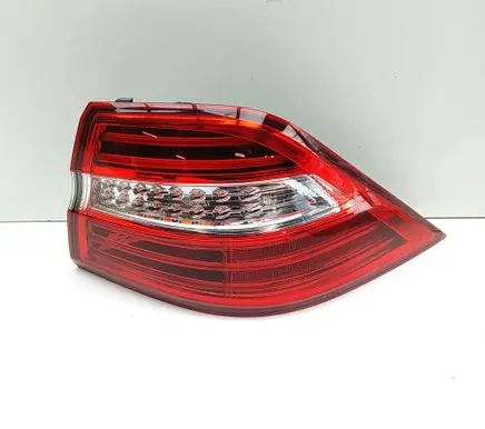 Mercedes-Benz ML W166 Rear/tail lights A1669063201