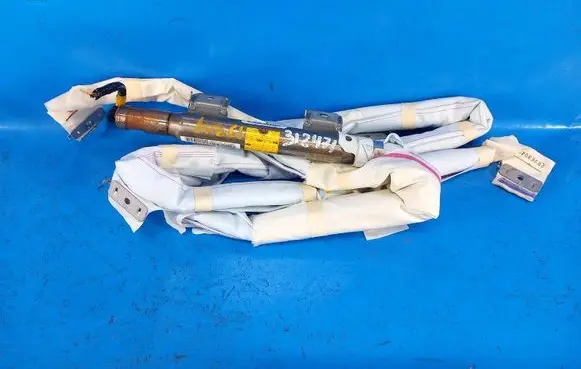 Toyota Prius+ (ZVW40) Roof airbag 6218047040