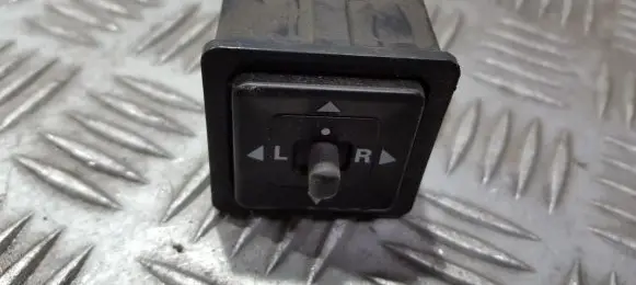 Mitsubishi Colt Wing mirror switch 2775