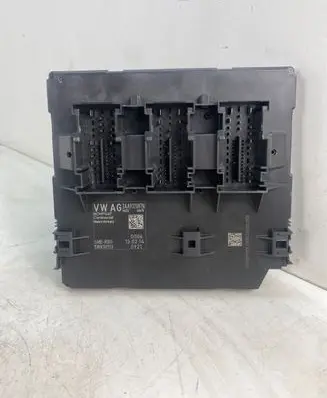 Volkswagen PASSAT B7 Comfort/convenience module 3AA937087N 5WK50513 BCMPQ47