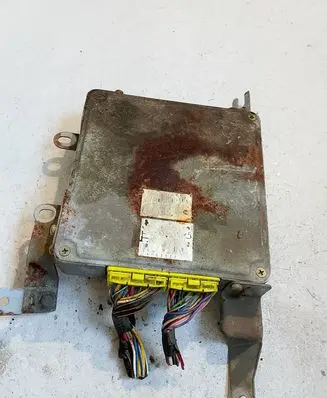 Mazda 323 other engine part 456999