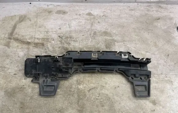Peugeot 308 Rear bumper lower part trim 9840115880
