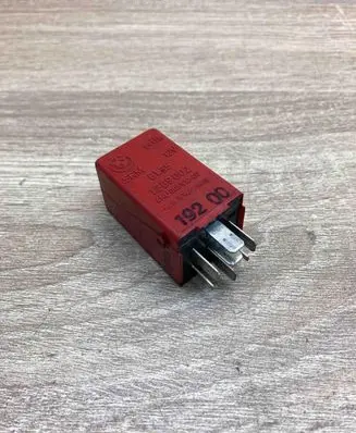 BMW 3 E36 Other relay 1389002 B73