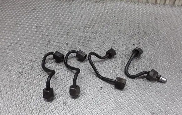 BMW 5 F10 F11 Fuel injector supply line/pipe 
