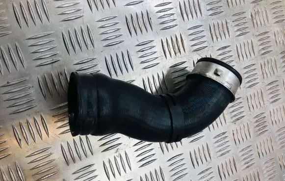 Volkswagen Golf V Intercooler hose/pipe 3C0145838B