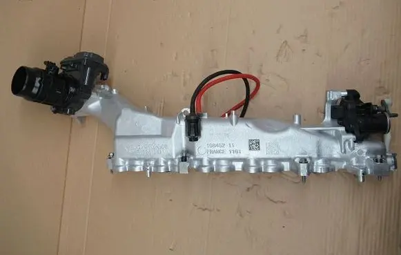 BMW X7 G07 Intake manifold 7926141-T