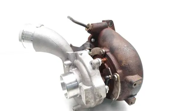 Audi Q7 4L Turbo 059145715F E23373L