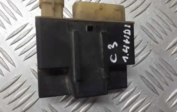 Citroen C3 Coolant fan relay 9652021180