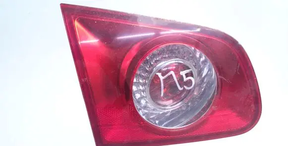 Volkswagen PASSAT B6 Tailgate rear/tail lights 3C9945093