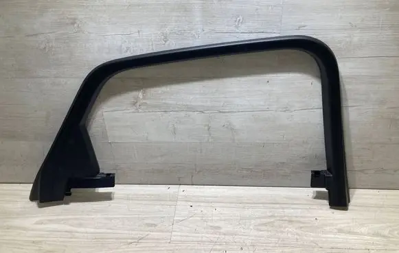 Audi Q3 F3 Rear door window/glass frame 83F867671
