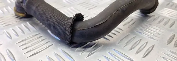 Volvo V70 Breather hose/pipe 6G9Q6A886BC