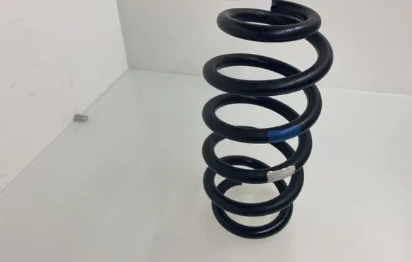 Lexus CT 200H Rear coil spring