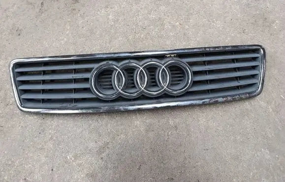 Audi A6 S6 C5 4B Front grill 4b0853651A