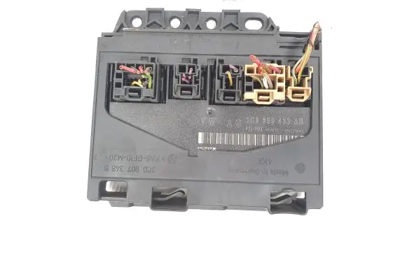 Volkswagen PASSAT B6 Central body control module 3C0959433AB