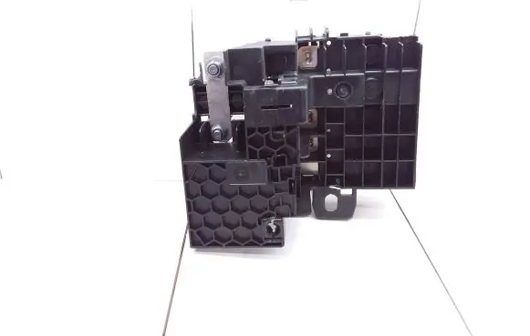 BMW 7 G11 G12 Relay mounting block 58650910