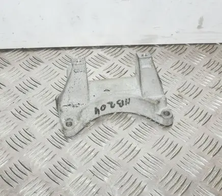 Mercedes-Benz C W203 Other engine bay part A1402421340