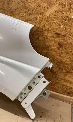 Opel Vivaro Fender
