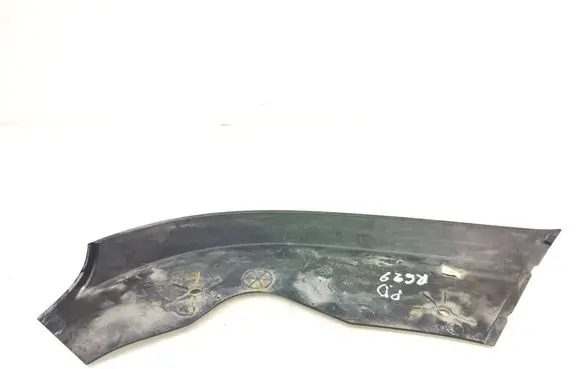 Volkswagen Transporter - Caravelle T5 Under headlight/headlamp trim 7H0805583