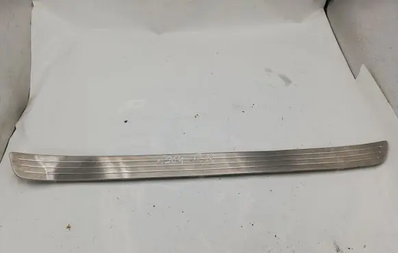 Volkswagen Phaeton Front sill trim cover NOCODE